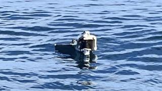 Denizde bulunan dron parçası ekiplerce alındı