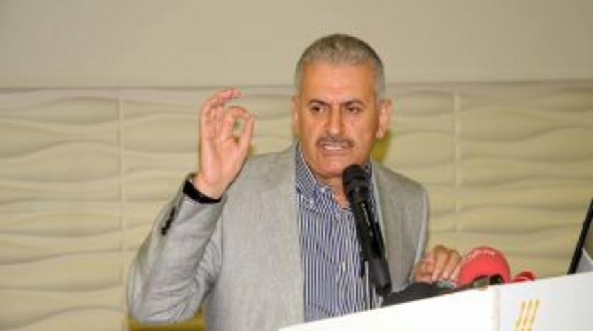 Bakan Yıldırım: Yerel y&ouml;netimler ideolojik d&uuml;ş&uuml;nerek ayak bağı olmasınlar