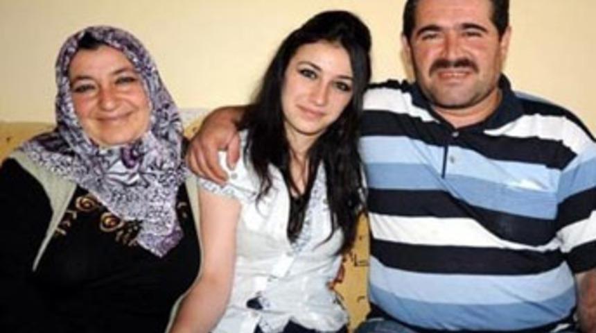 Evde ders çalışarak Boğaziçi'ni kazandı