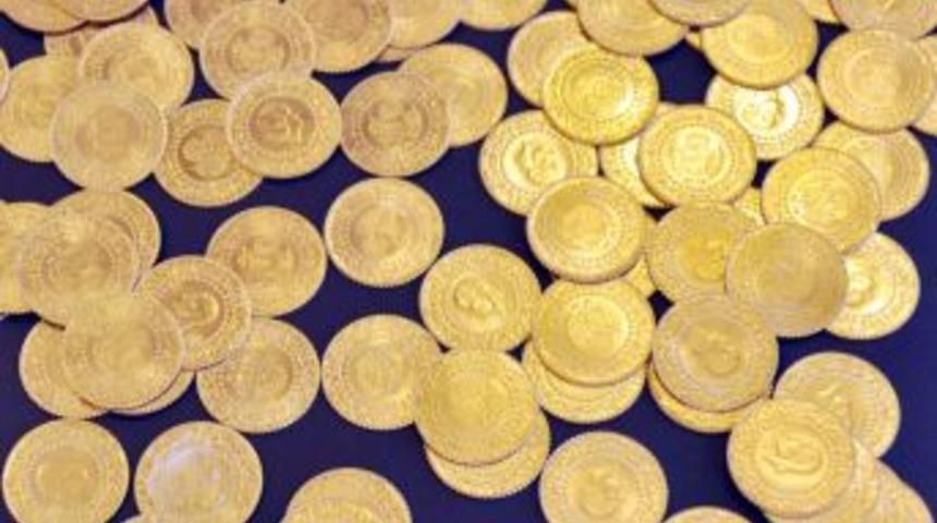 D&uuml;ğ&uuml;n hediyesi &ccedil;eyrek altınlar kuyumculara geri d&ouml;nmedi