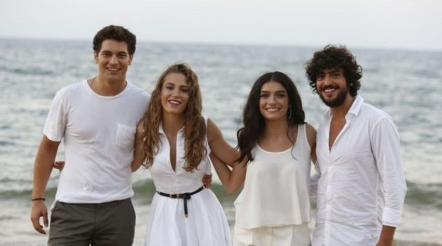 Hazar Erg&uuml;&ccedil;l&uuml; yıllar sonra Medcezir &ouml;zlemini dile getirdi! Serenay Sarıkaya ve &Ccedil;ağatay Ulusoy s&ouml;zleri g&uuml;ndem oldu