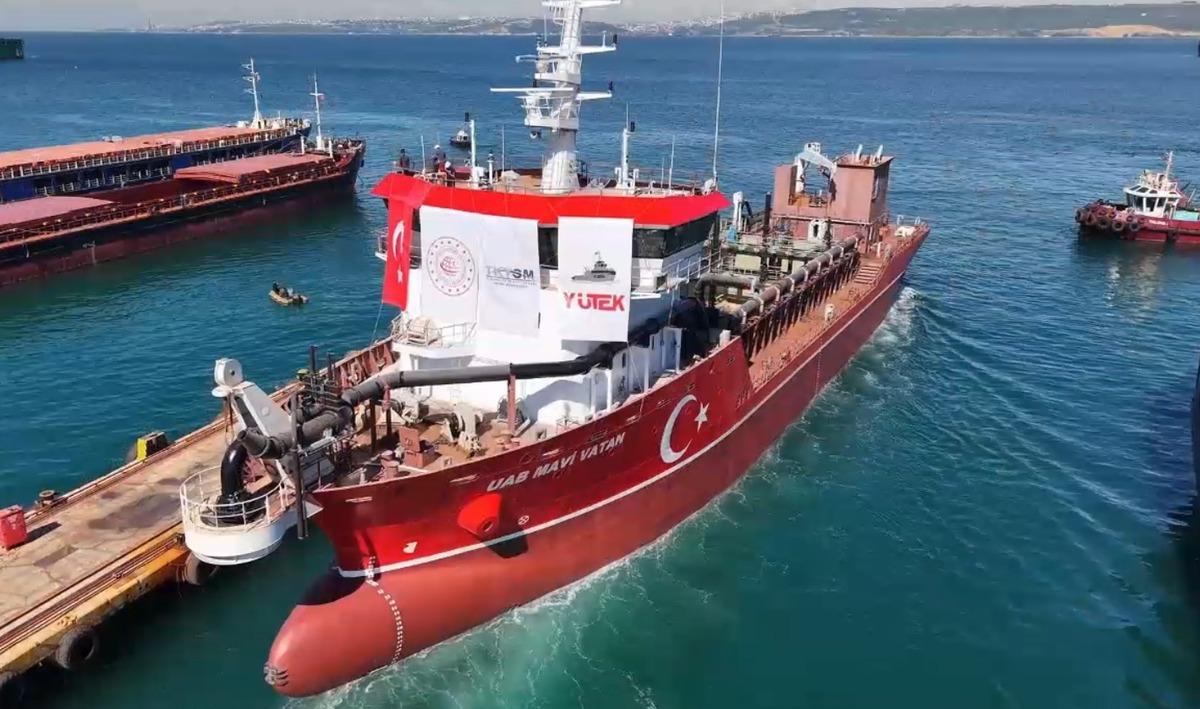 Bakan Uraloğlu duyurdu: İlk yerli ve millî tarama gemisi suya indi! 1