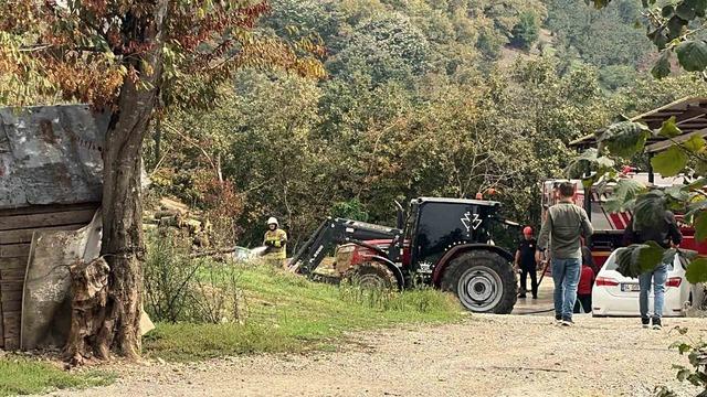 Besi çiftliğinde çıkan yangın güçlükle söndürüldü 3