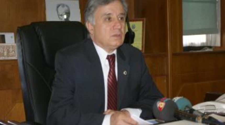 Rekt&ouml;r Akınoğlu: İş garantili b&ouml;l&uuml;mler ilgi g&ouml;r&uuml;yor