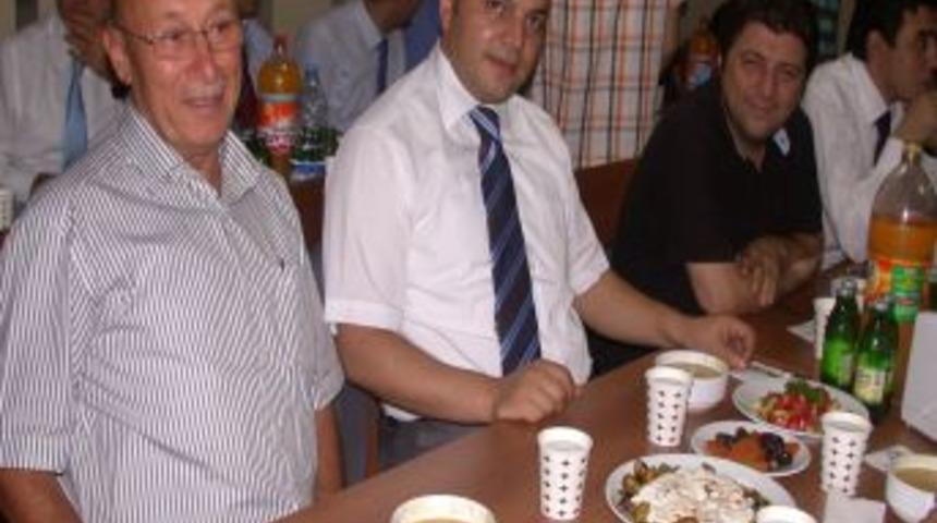 Giresun Bank Asya'dan m&uuml;şterilerine iftar