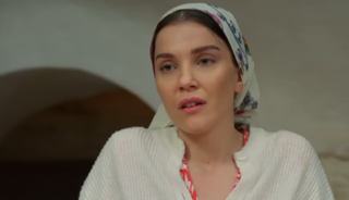 Yeni yaşını bikinili pozla kutladı! Sevgilisi aşka geldi