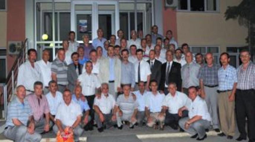 Vali G&uuml;ven&ccedil;: Manisa hoşg&ouml;r&uuml;l&uuml;, hizmeti, siyaseti ve muhalefeti seviyeli bir il