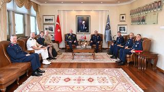 İngiltere Hava Kuvvetleri Komutanı Smyth, Hava Kuvvetleri Karargahı'nı ziyaret etti