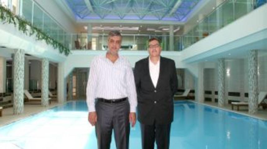 Kız yurduna 5,5 milyon dolar yatırım yaptı, hedefi &ouml;ğrenci k&ouml;y&uuml; oluşturmak