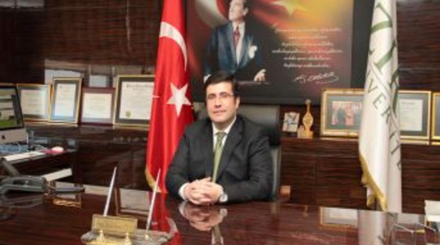 Zirve, bilimsel yayında vakıf &uuml;niversiteleri arasında T&uuml;rkiye 11'ncisi oldu