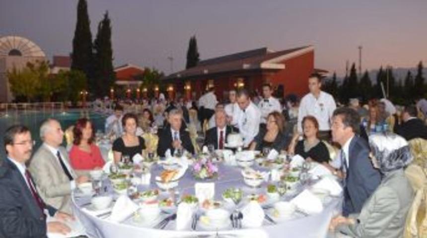 &lsquo;Memuriyette ayrılıklar olur, &ouml;nemli olan millete hizmettir&rsquo;