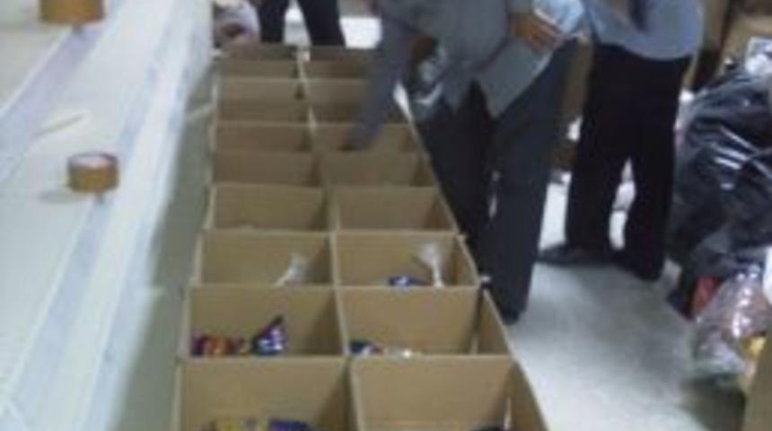 Bitlis Belediyesi'nden bin aileye Ramazan yardımı