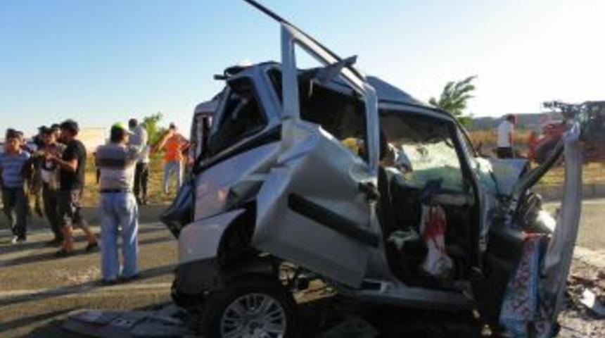 Bu ara&ccedil;tan 3 kişi sağ &ccedil;ıktı