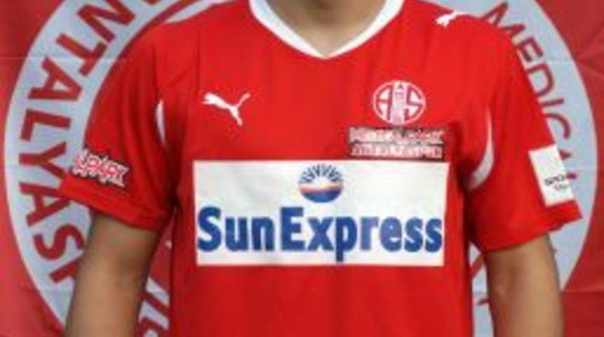 MedicalPark Antalyasporlu Musa Nizam&rsquo;a milli davet