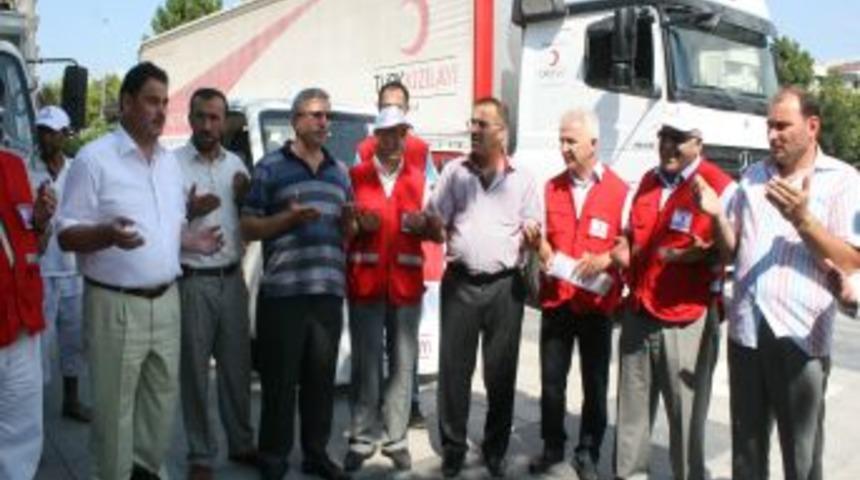 D&uuml;zceli fırıncılar, Somali&rsquo;ye 520 &ccedil;uval un yardımında bulundu