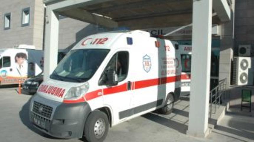 Yol y&uuml;z&uuml;nden &ccedil;ıkan silahlı kavgada 7 kişi yaralandı