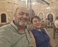 Kar� koca evlerinde silahla vurulmu� halde �l� bulundu