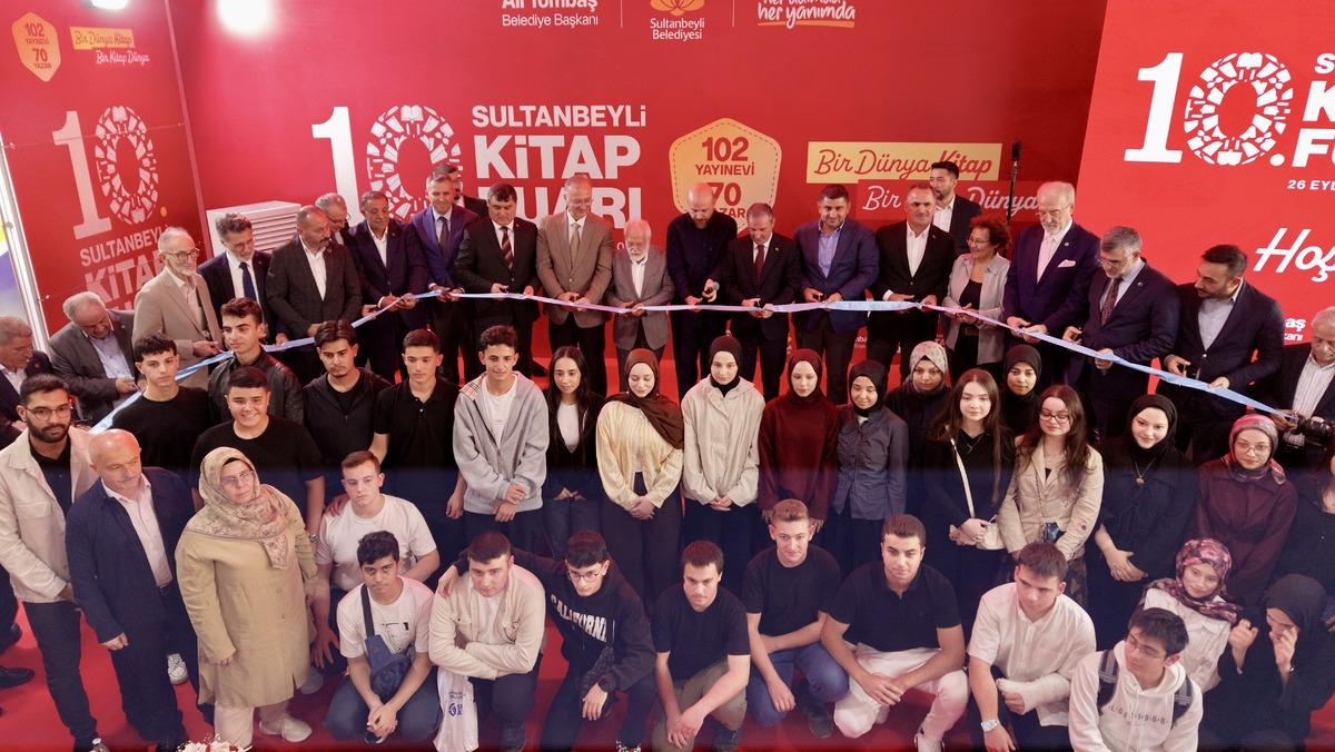 Bilal Erdoğan: "Kitap, bütün güçlü toplumların temelinin olmazsa olmazı" 5