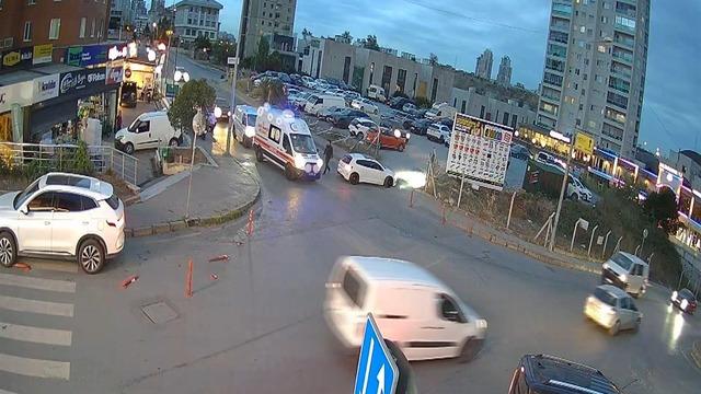 Başakşehir'de ambulansa yol vermeyen sürücüye 466 bin lira ceza