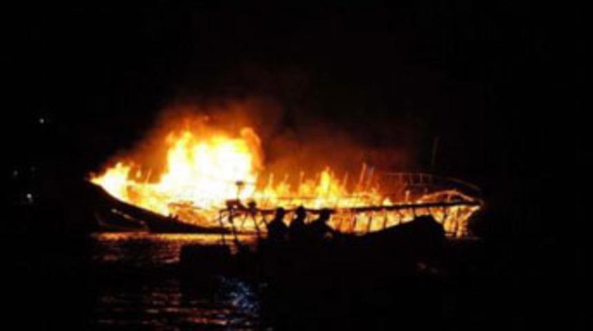 Tekne alev topuna d&ouml;nd&uuml;