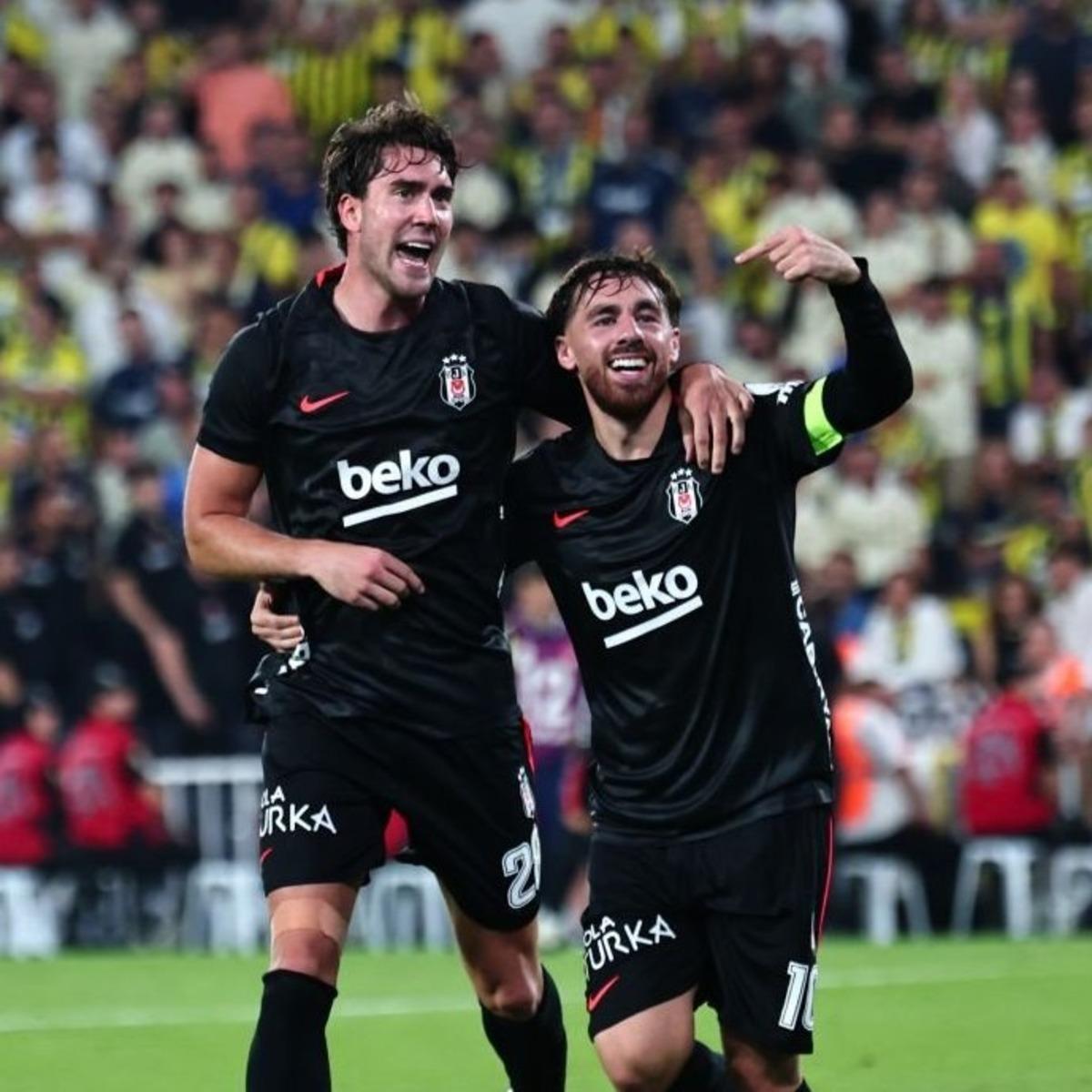 Luca Toni den Beşiktaşlı Vlahovic e &ouml;vg&uuml;! "Eşsiz bir oyuncu" 3