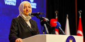 AK Parti Genel Başkan Yardımcısı Fatma Bet&uuml;l Sayan Kaya g&ouml;revinden istifa etti