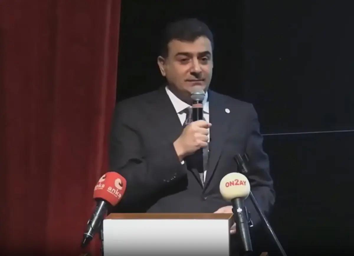 Son Dakika | AK Parti Genel Başkan Yardımcısı Fatma Bet&uuml;l Sayan Kaya g&ouml;revinden istifa etti 2
