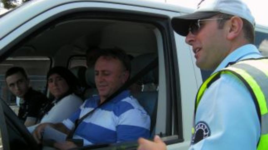 Polisin zorunlu mola uygulaması, s&uuml;r&uuml;c&uuml;lerden takdir topladı
