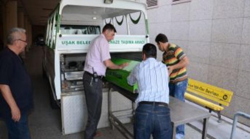 Cesetleri bulunan kız kardeşlerin cenazeleri alındı