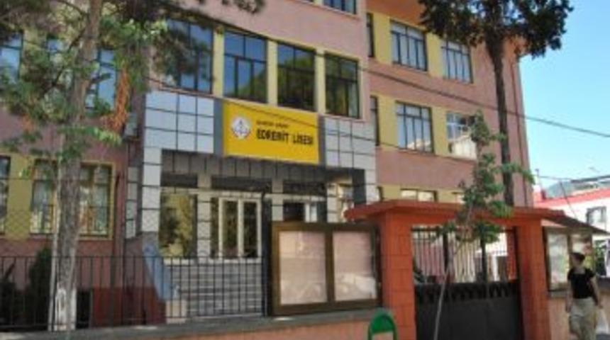 Edremit Lisesi mezunları pilav g&uuml;n&uuml;nde buluşacak