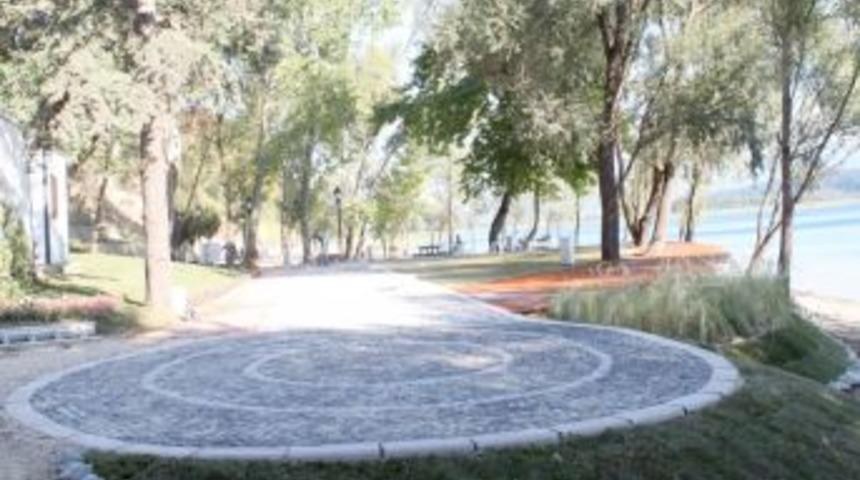 Sapanca G&ouml;l&uuml;'n&uuml;n kuzey kıyısı turizm alanına d&ouml;n&uuml;şecek