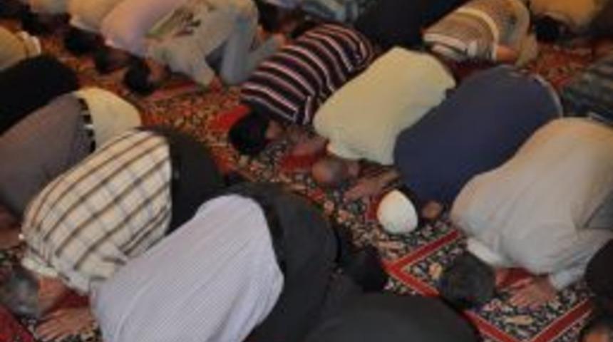 Selimiye Camii&rsquo;nde bayram coşkusu