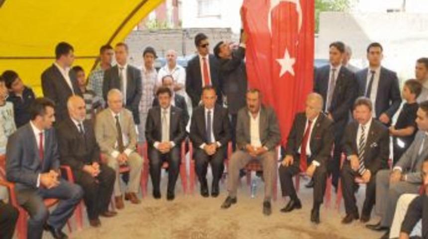 Bozdağ: 27 Nisan e-Muhtırası verildiği g&uuml;n &ouml;lm&uuml;şt&uuml;