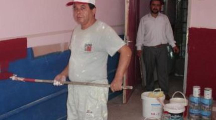 Eğitime destek verdi