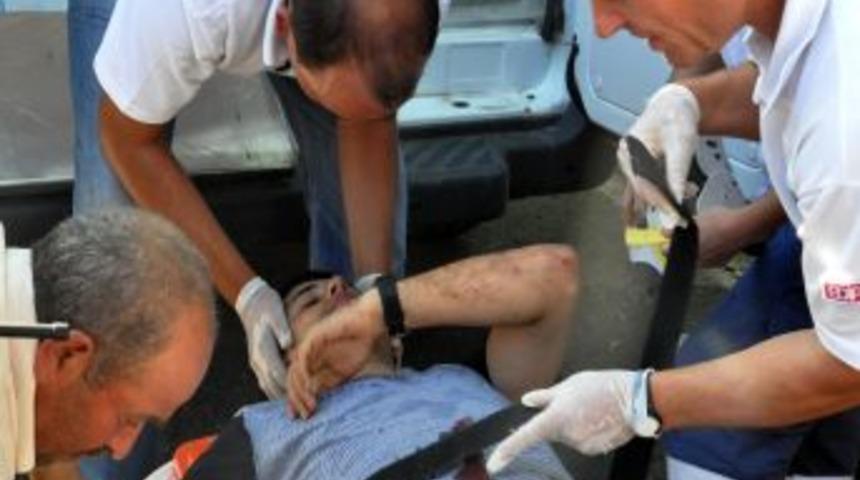 Kazadan yaralı kurtulan s&uuml;r&uuml;c&uuml; annesini istedi