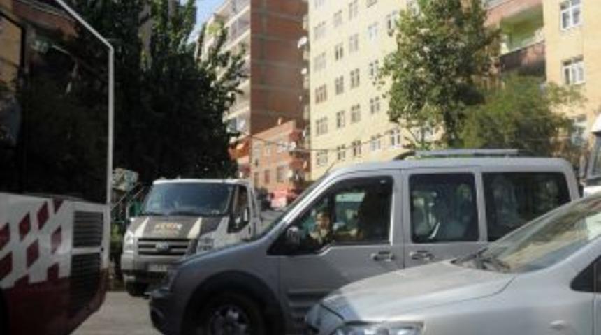 Vatandaşlardan &uuml;st ge&ccedil;it eylemi