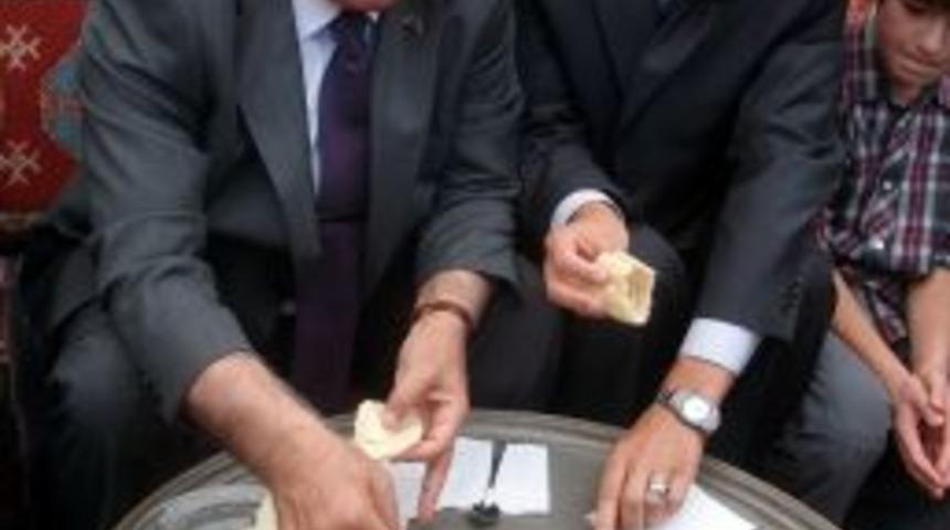 Y&ouml;resel &uuml;r&uuml;nler, 4 Eyl&uuml;l Sivas Kongresi&rsquo;nin yıl d&ouml;n&uuml;m&uuml;nde g&ouml;r&uuml;c&uuml;ye &ccedil;ıktı