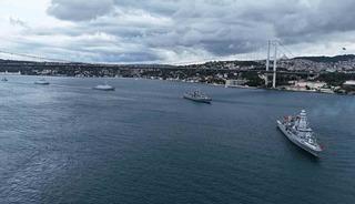 İstanbul Boğazı'nda 'zafer' hareketliliği
