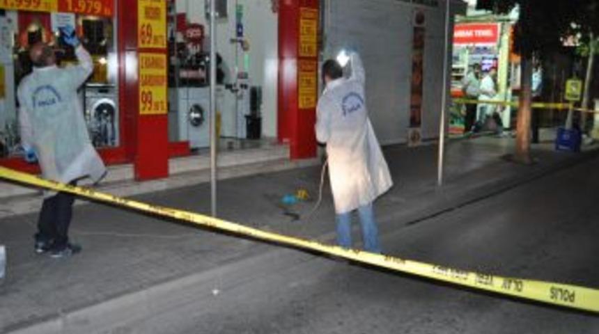 Gen&ccedil;lerin g&uuml;r&uuml;lt&uuml; tartışması kanlı bitti: 1 &ouml;l&uuml;