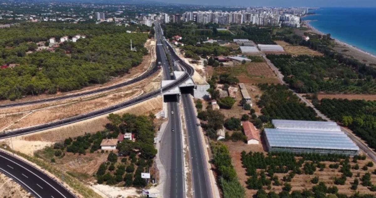 Mersin&rsquo;de dev proje tamamlanıyor! 2,5 saatlik yol 18 dakikaya d&uuml;şecek 3