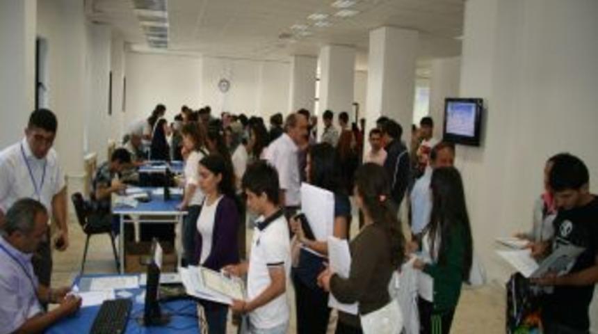 &Ccedil;ankırı Karatekin &Uuml;niversitesi'nin kayıtları başladı