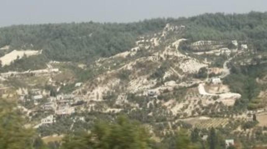 330 Suriyeli daha T&uuml;rkiye&rsquo;ye ge&ccedil;ti