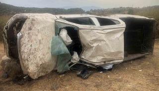 Karpuzlu&rsquo;da kamyonet takla attı: 3 yaralı