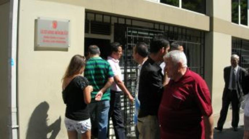 İETT gişelerinde paso yoğunluğu