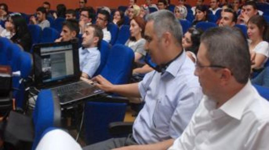 Batman'da aday &ouml;ğretmenlere uyum eğitimi veriliyor