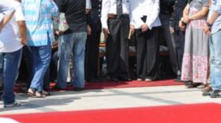 Edirneli Şehit Komiser Cem Kerman son yolculuğuna uğurlandı