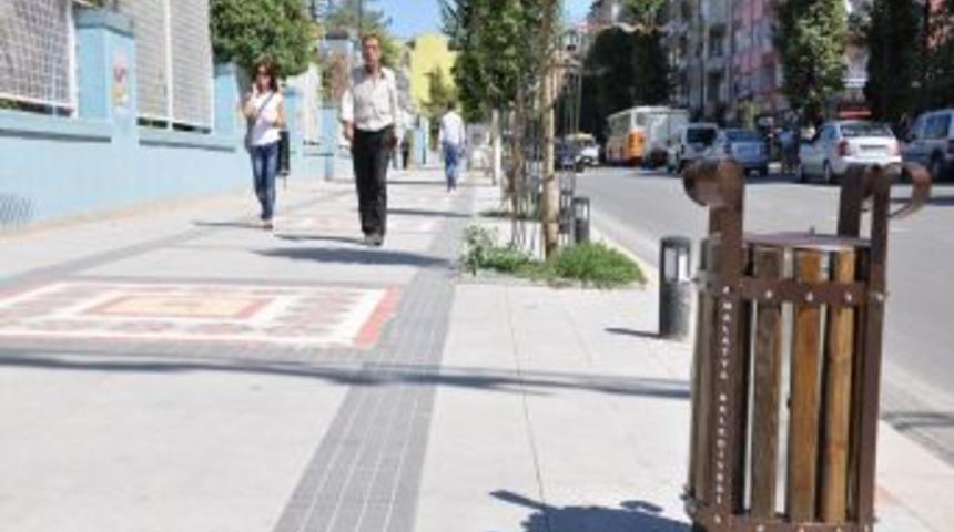 Malatya'da &ccedil;&ouml;p sepetleri yenileniyor