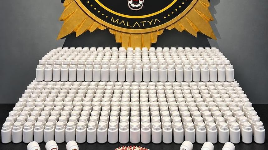 Malatya&rsquo;da 46 bin 189 adet sentetik ecza hapı ele ge&ccedil;irildi