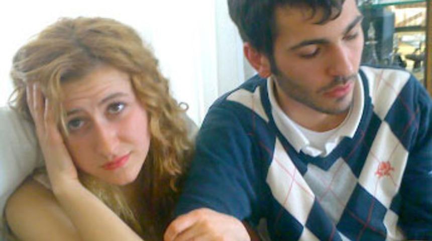 Doğum g&uuml;n&uuml; faciası: 2 &ouml;l&uuml;, 3 yaralı