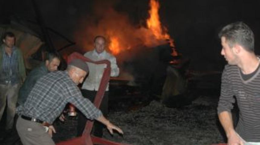 Dursunbey sanayisinde korkutan yangın